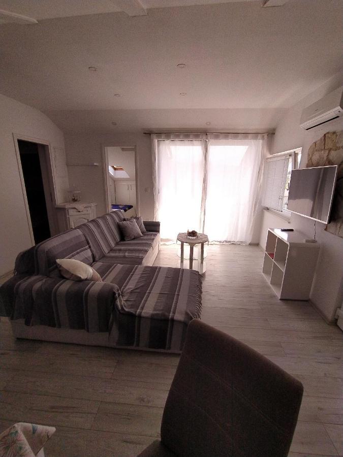 Apartments By The Sea Supetarska Draga - Donja, Rab - 2022 Εξωτερικό φωτογραφία