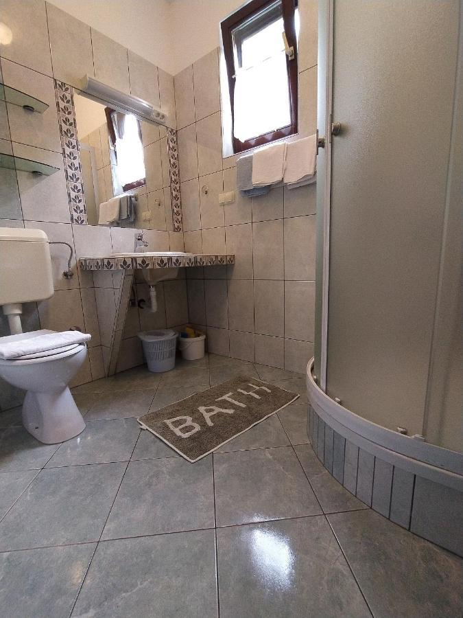 Apartments By The Sea Supetarska Draga - Donja, Rab - 2022 Εξωτερικό φωτογραφία